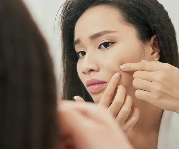 <h2>Benefits Of Using An Effective Brightening Serum</h2> effective brightening serum