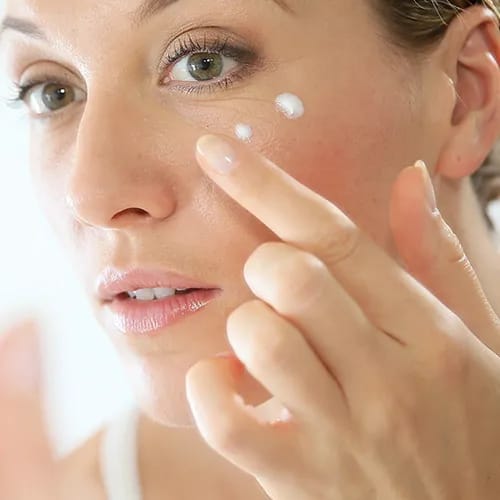 <h2>Why Dermatologists Call It The Best Drugstore Wrinkle Moisturizer</h2> best drugstore wrinkle moisturizer