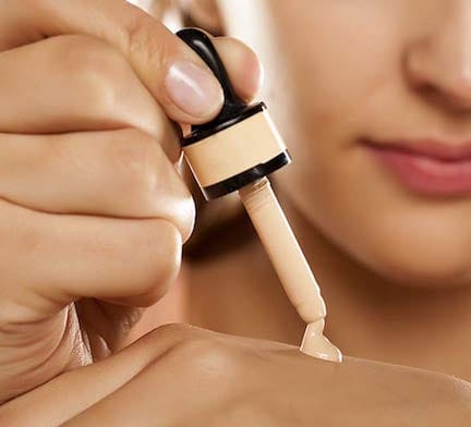 <h3>3. Opt For A Yellow Shade</h3> how to apply foundation to hide wrinkles