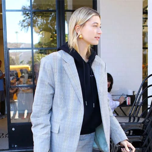 Hailey Bieber
