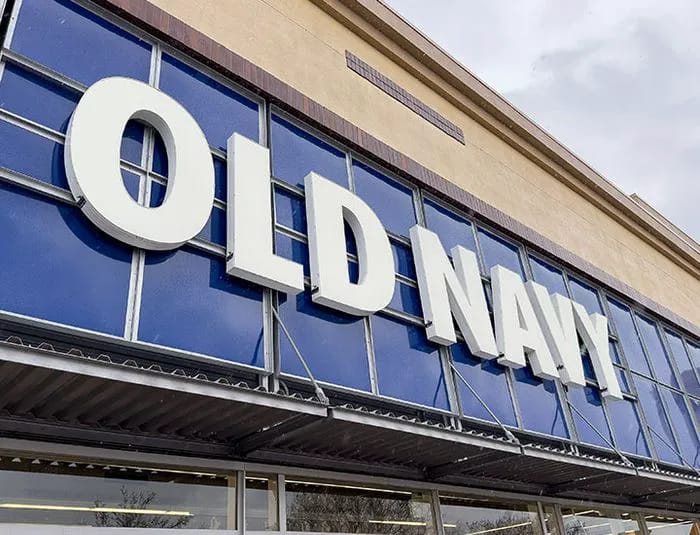 Old Navy storefront California 2023