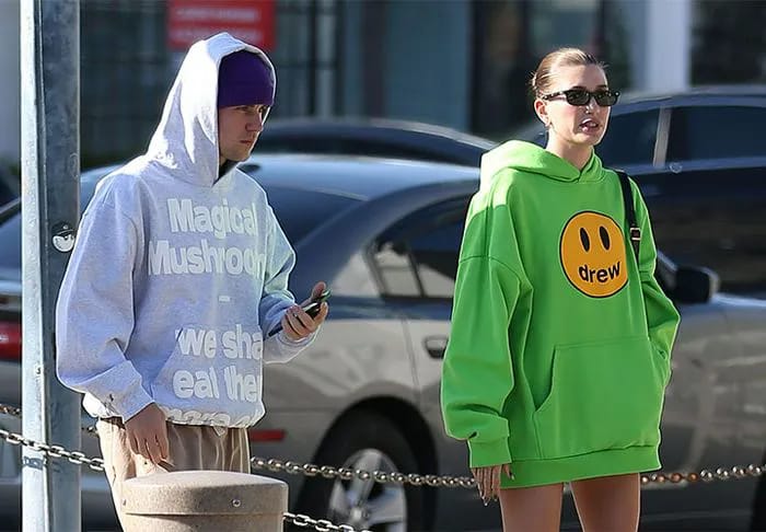 Hailey Bieber green hoodie Justin Bieber grey hoodie