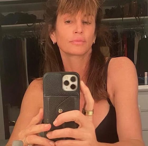Cindy Crawford bangs Instagram selfie