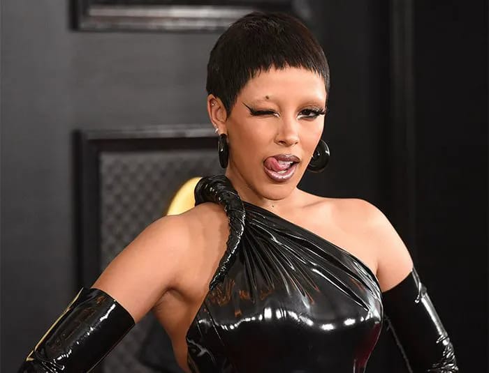 Doja Cat Grammy Awards 2023 red carpet