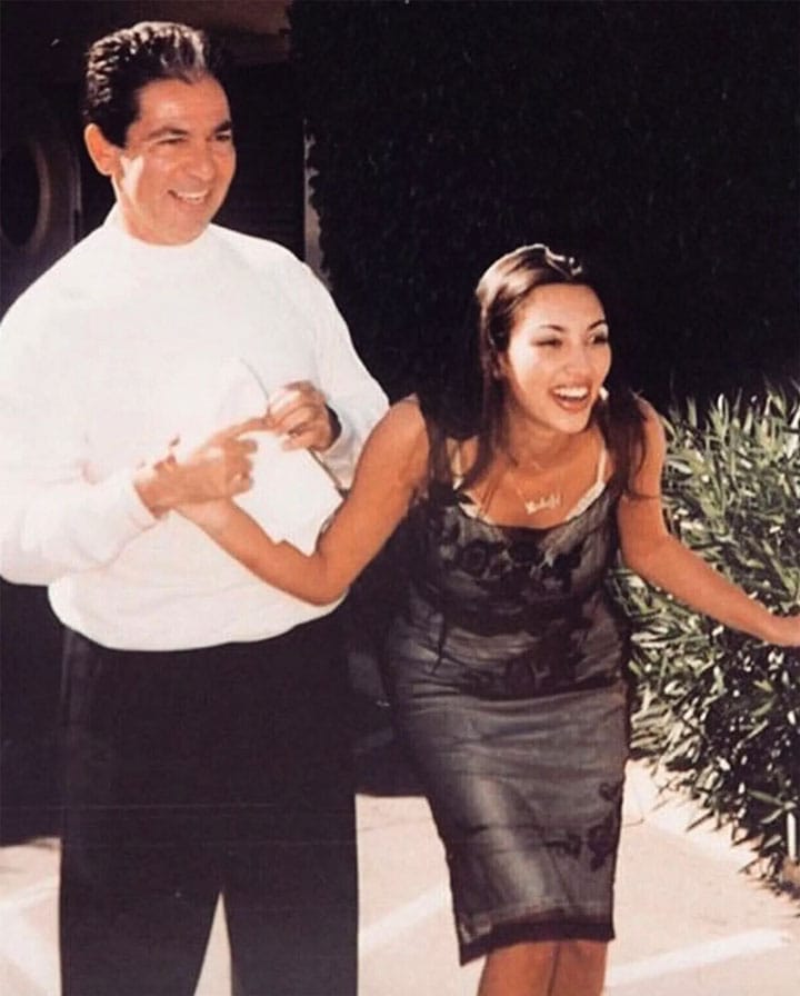 Kim Kardashian with father Robert Kardashian 16 years old