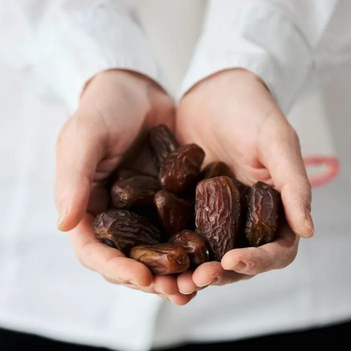 handful of dates