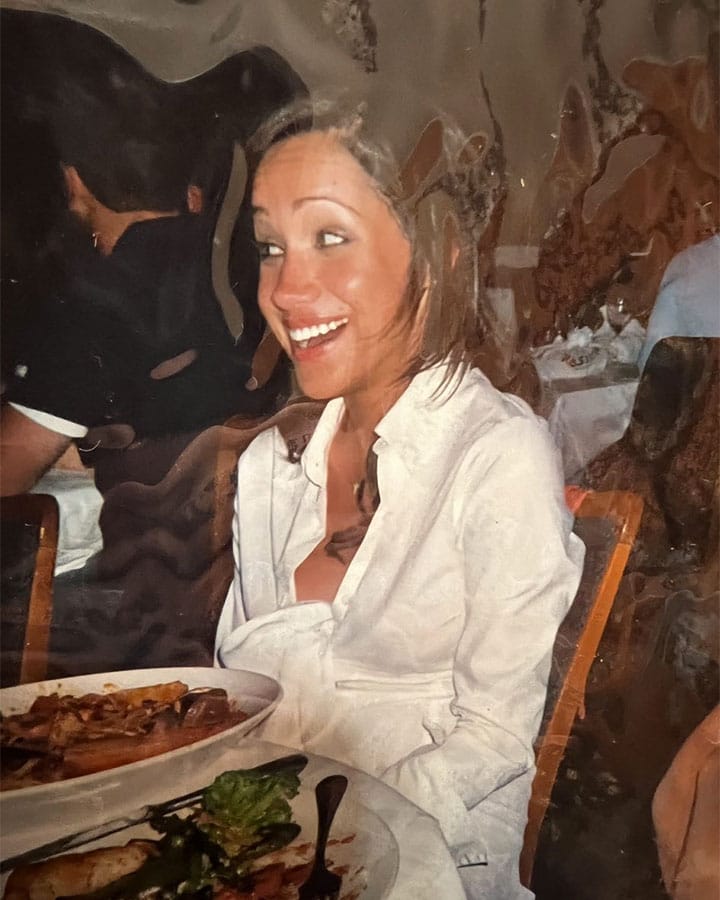 Personal family photo of Meghan Markle at a restaurant dinner