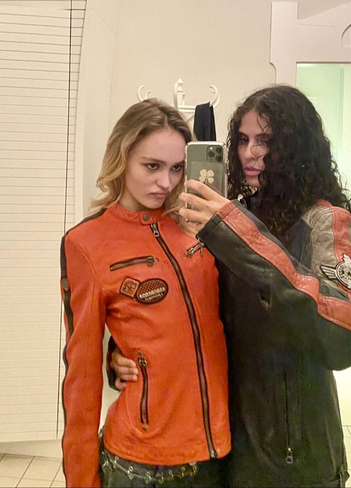 Lily-Rose Depp and 070 Shake in mirror selfie
