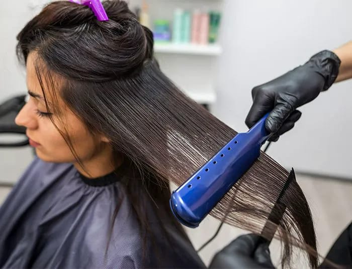 straightening-hair