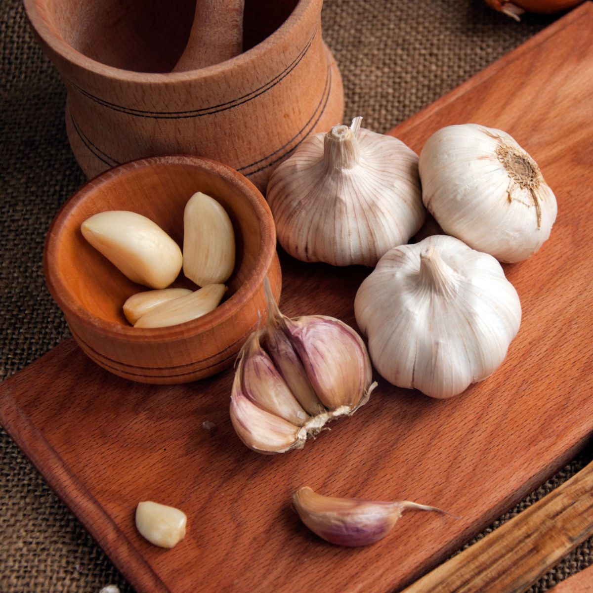 garlic cloves
