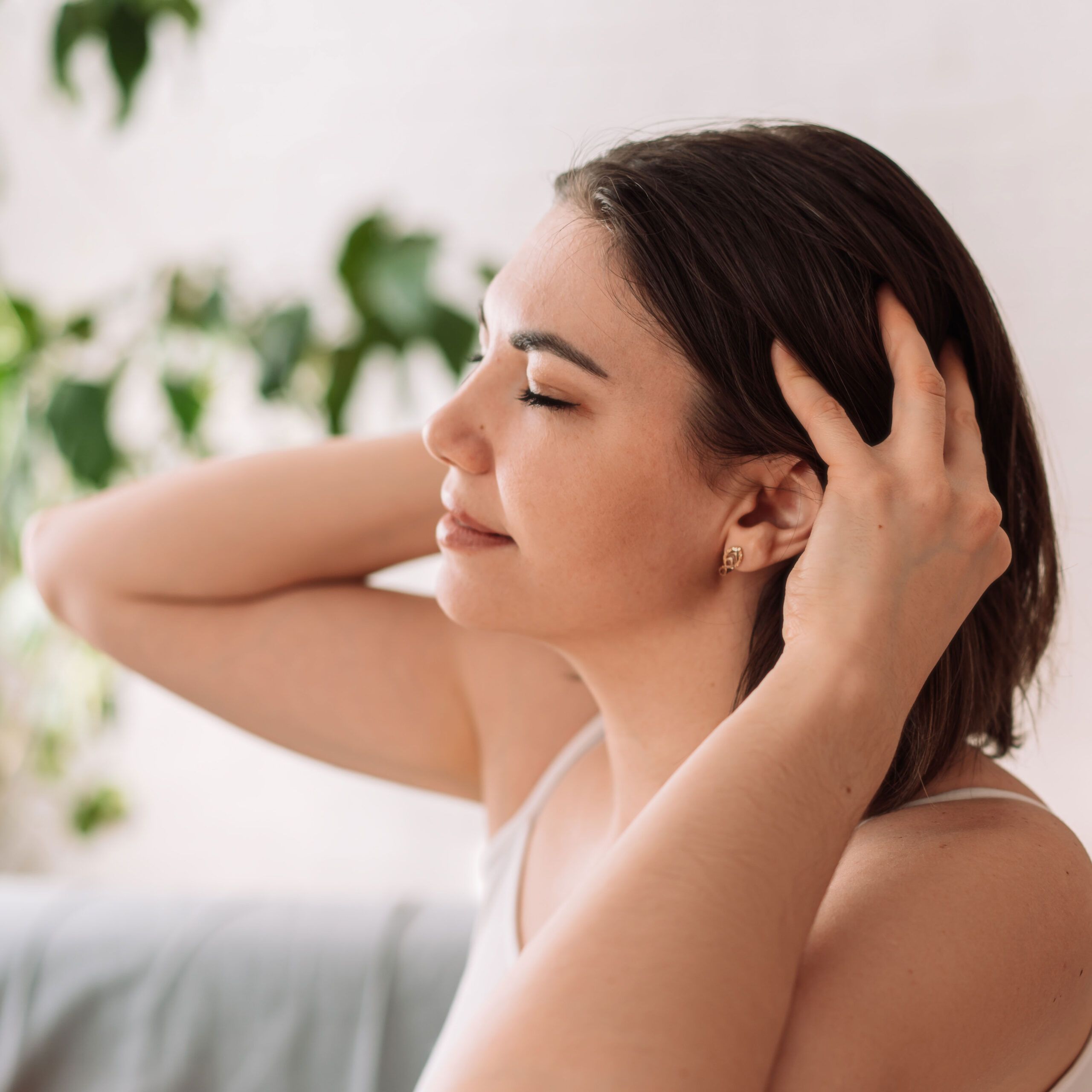woman-massaging-scalp