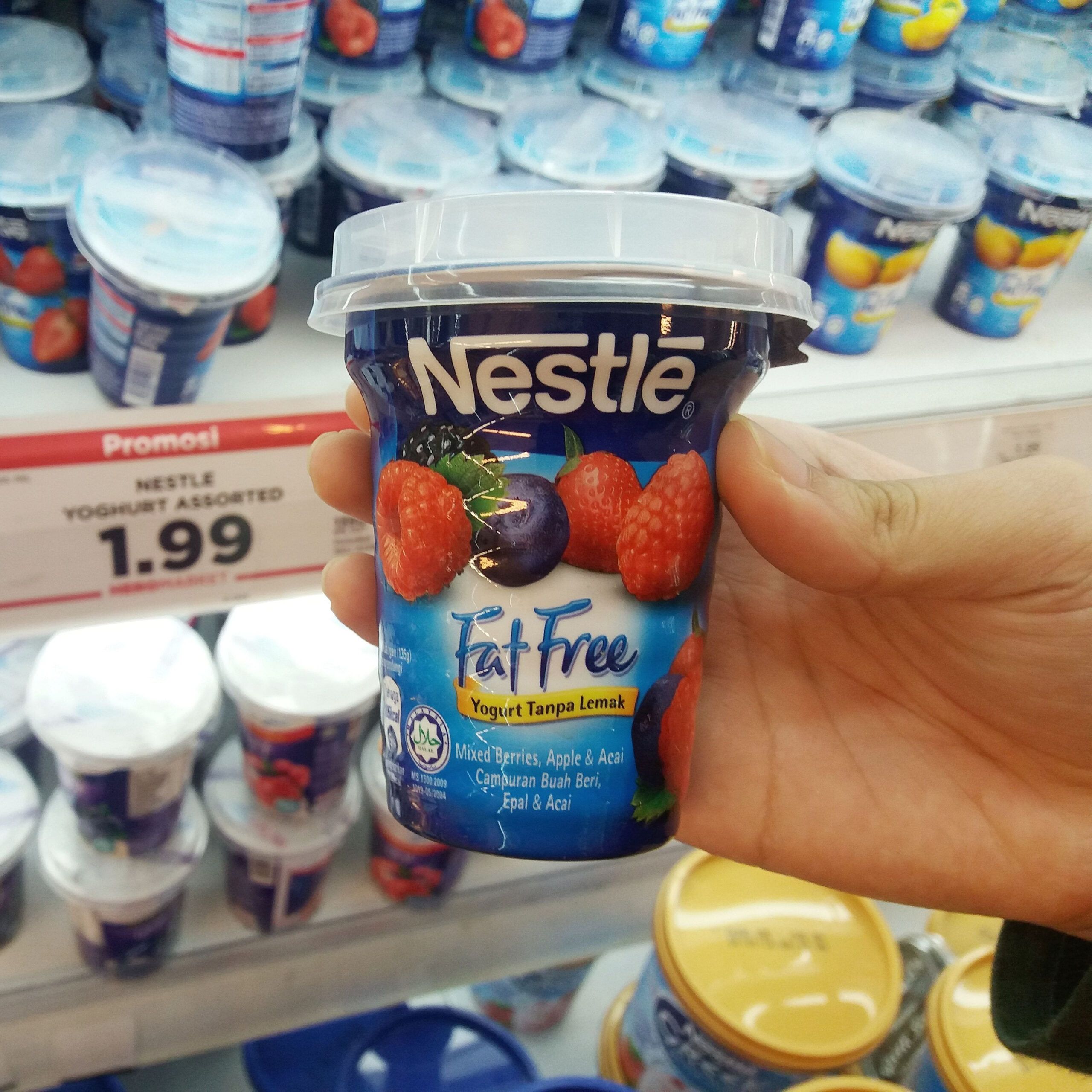 low-fat yogurt