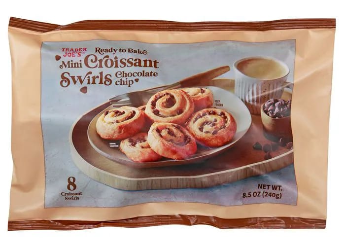 mini chocolate chip croissant swirls