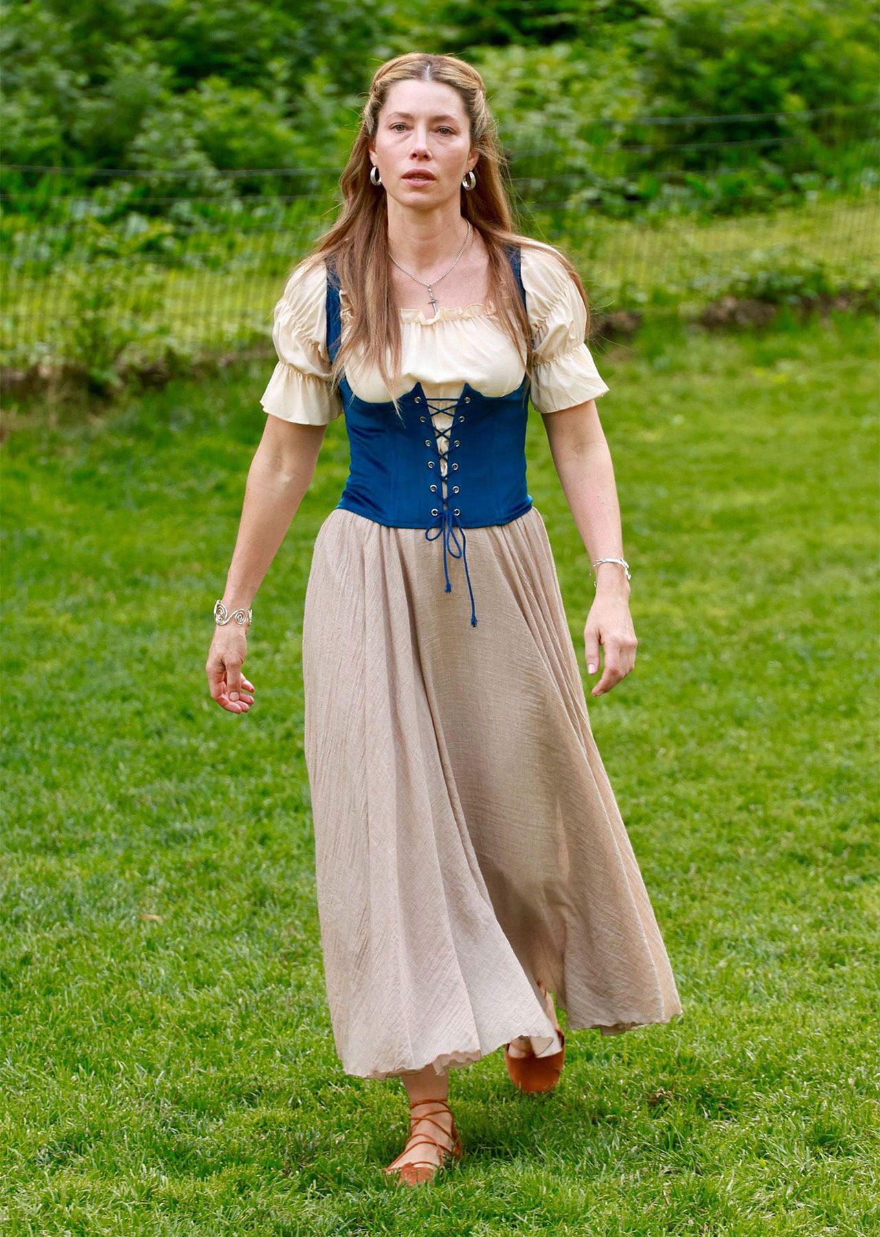 jessica biel the better sister