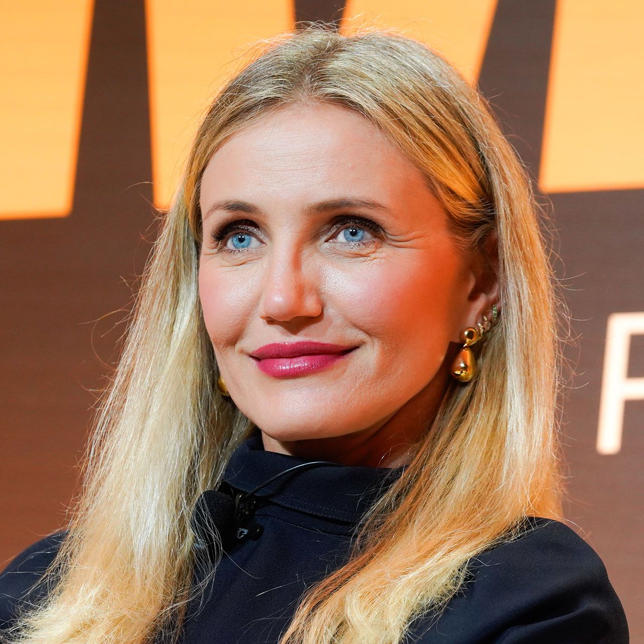 Cameron Diaz, 52, Flaunts Her Casual Style In A Turtleneck And Chic Loafers  At Fortune's Most Powerful Women Summit - SHEfinds
