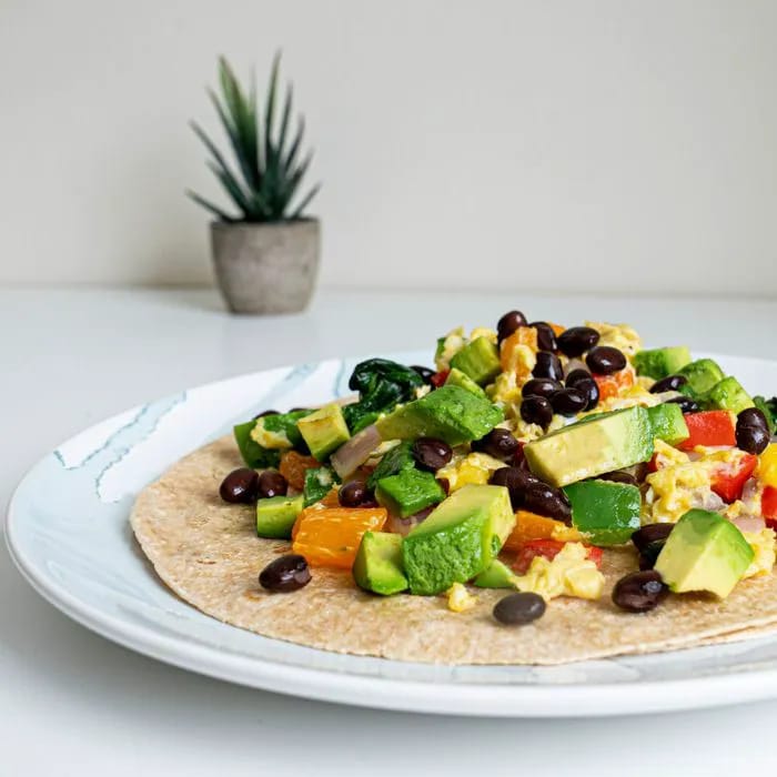 plate of tortilla with veggies