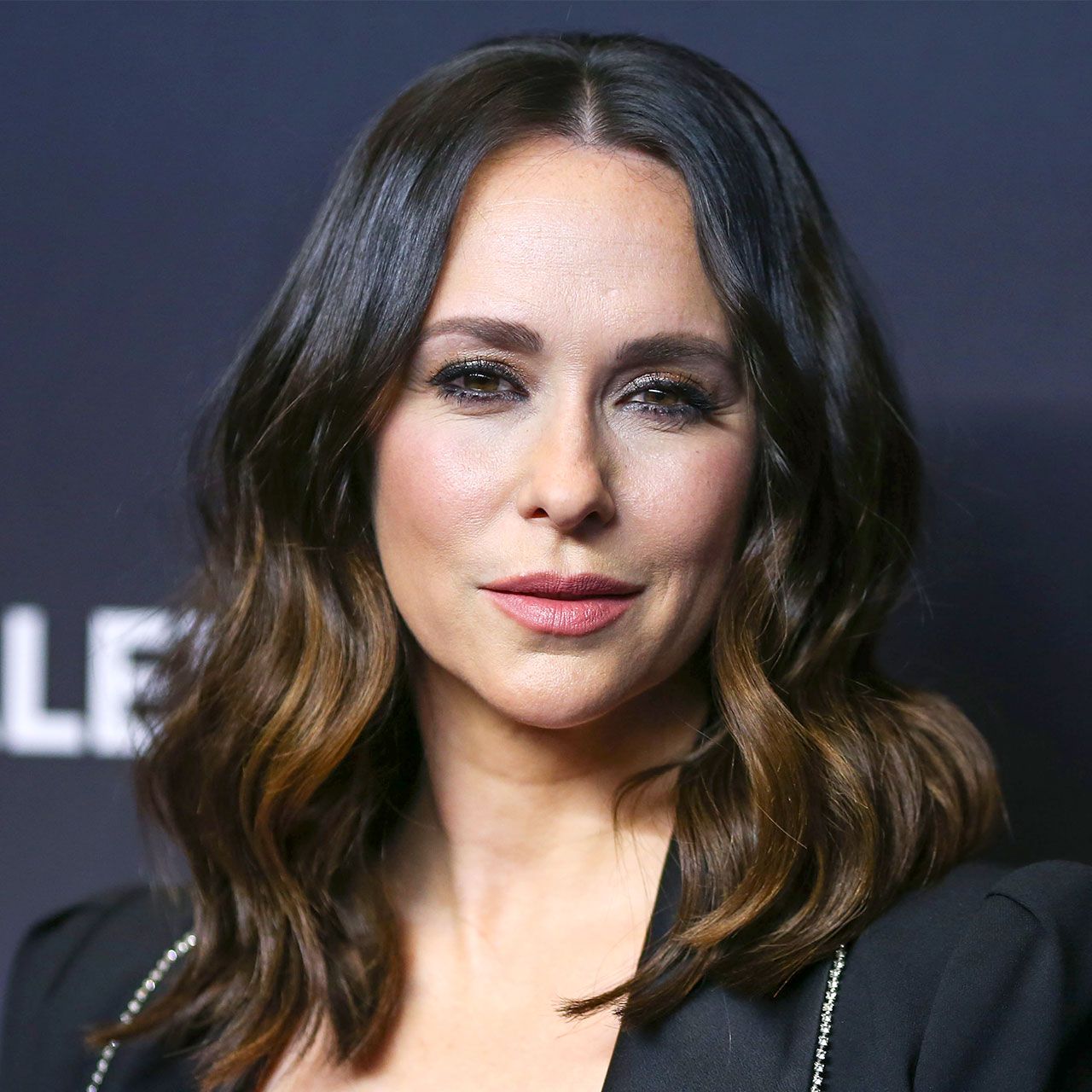 princess polly baby blue dress Jennifer Love Hewitt Celebrates Her 46th Birthday With A Makeup-Free,  Filter-Free Selfie & Discusses 'Cruel' Treatment Of Aging Women