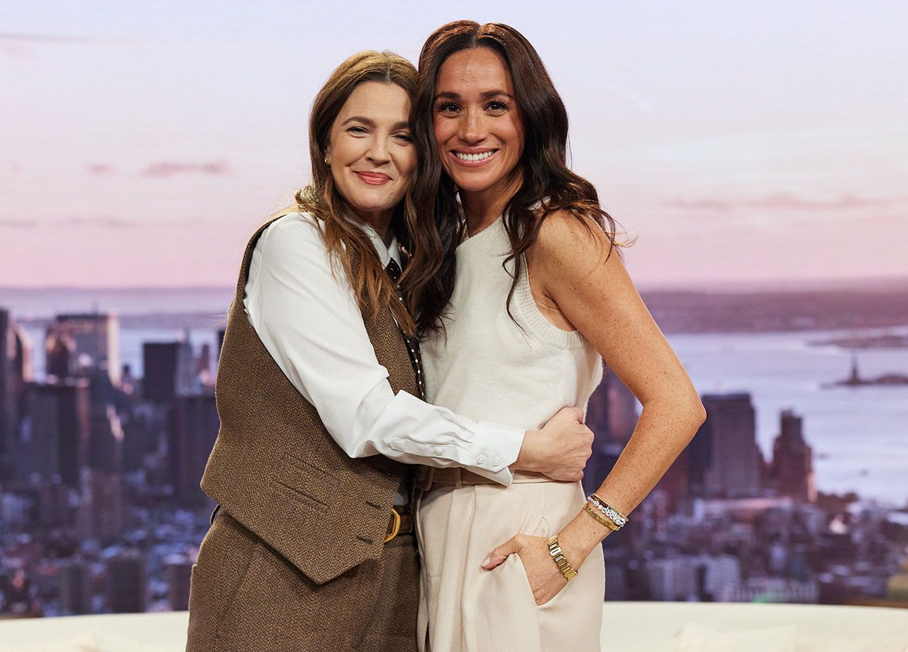Meghan Markle with Drew Barrymore on The Drew Barrymore Show
