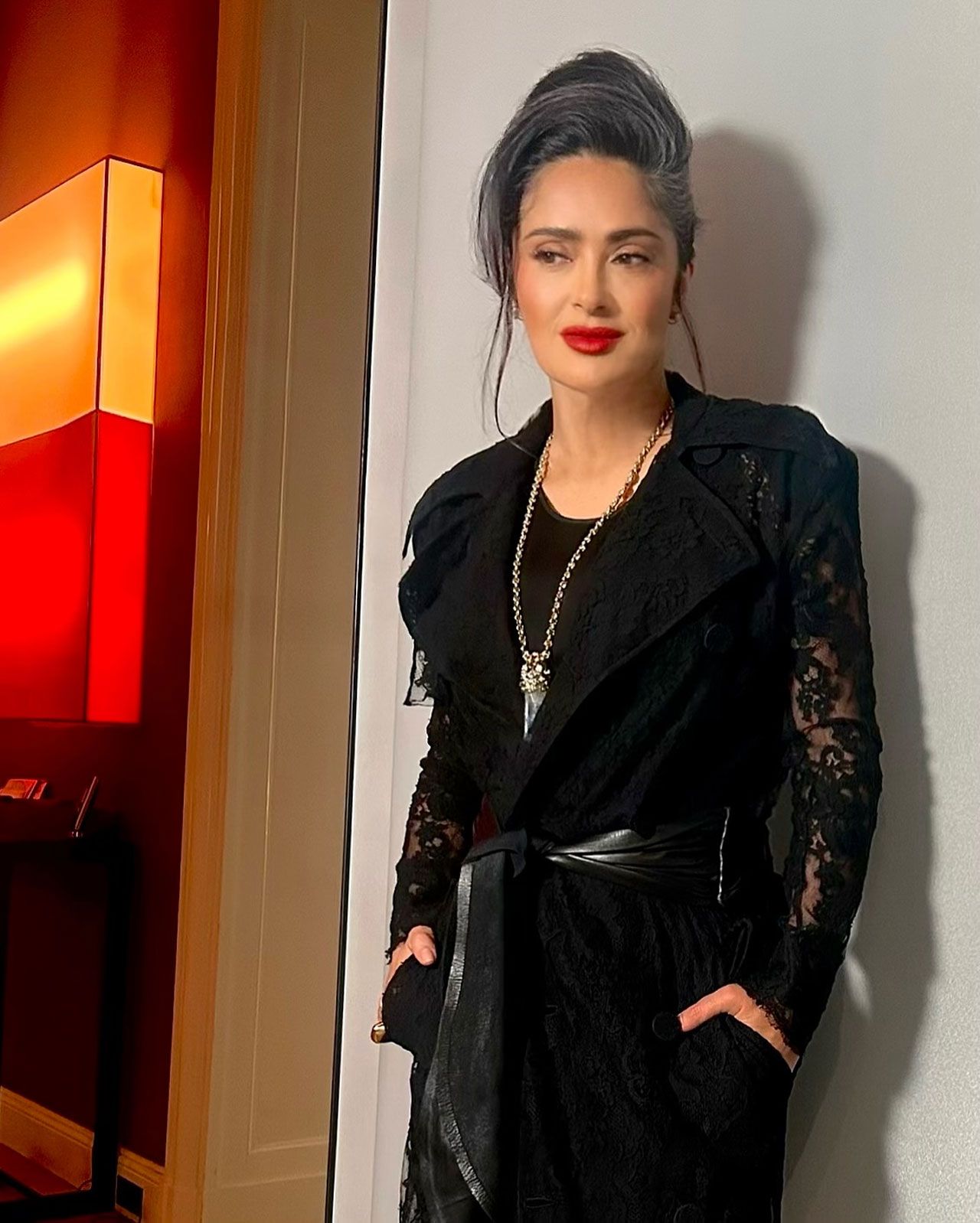 Salma Hayek in lace dress