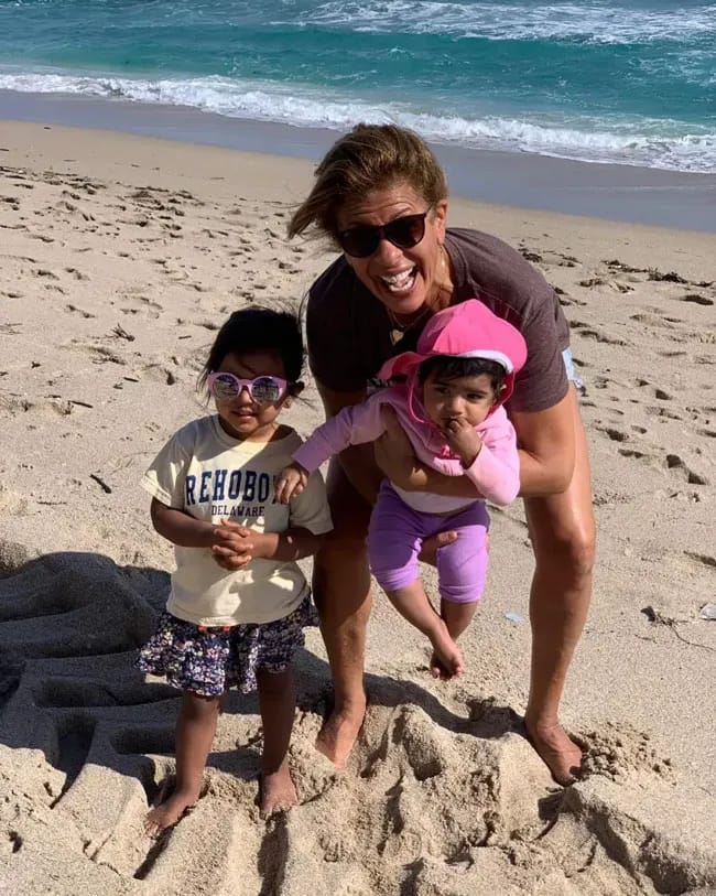 Hoda Kotb and her two daughters