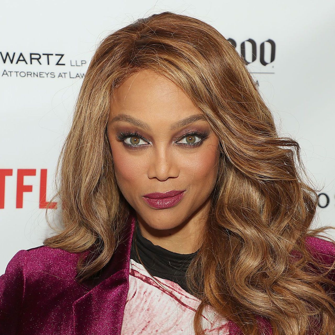 The Internet Slams Tyra Banks For Looking 'A Mess' At A Recent Red Carpet Event - SHEfinds The Internet Slams Tyra Banks For Looking 'A Mess' At A Recent Red Carpet Event - SHEfinds