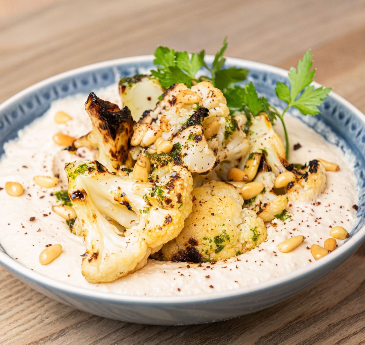 cauliflower hummus