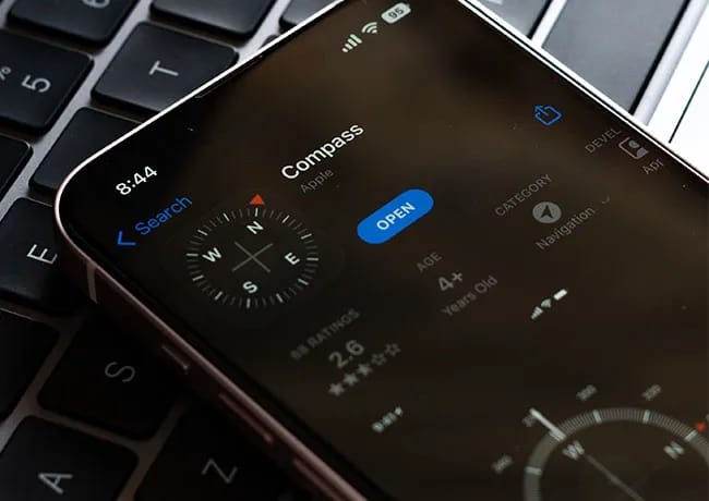 iphone-compass