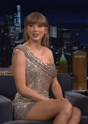 Taylor Swift Stuns In A Crystal Mini Dress On 'The Tonight Show' - SHEfinds Taylor Swift Stuns In A Crystal Mini Dress On 'The Tonight Show' - SHEfinds
