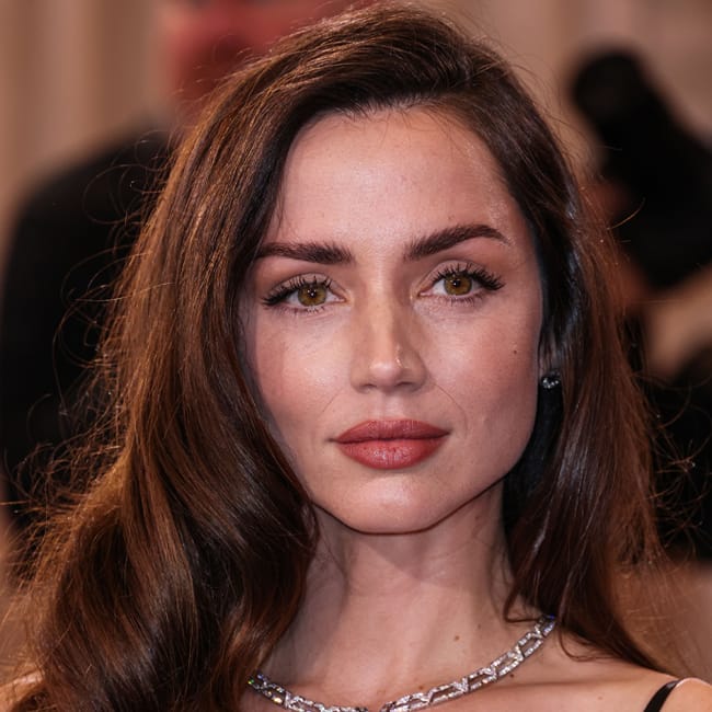 sage green chiffon corset bandeau draped midi dress Ana de Armas 2025 Oscars Black Crystal Mermaid Prom Dress