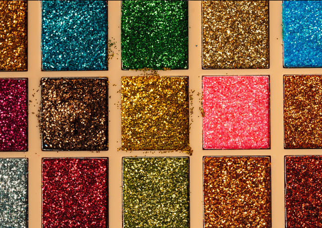 glitter-eyeshadow