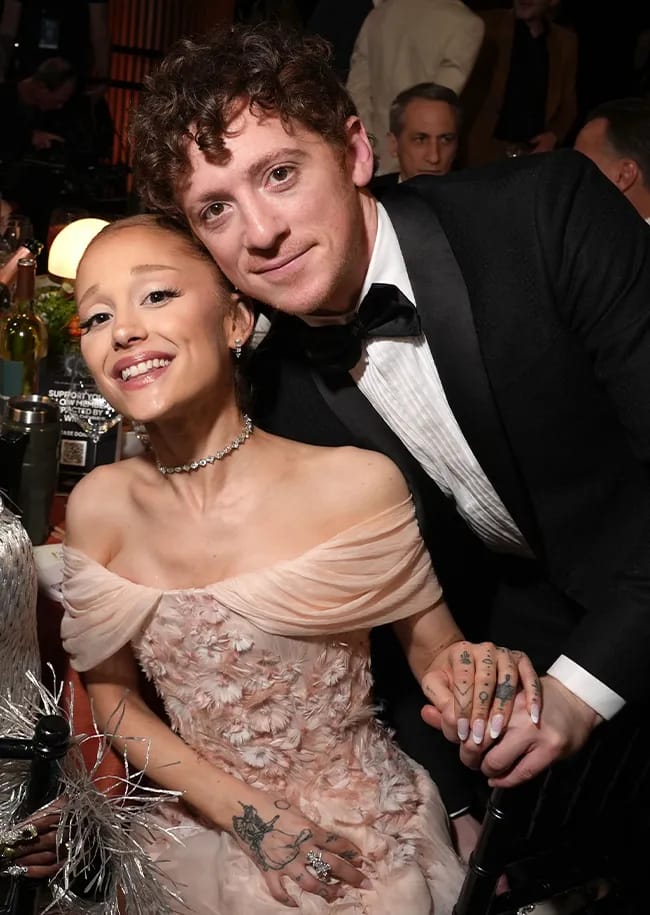 ariana grande ethan slater