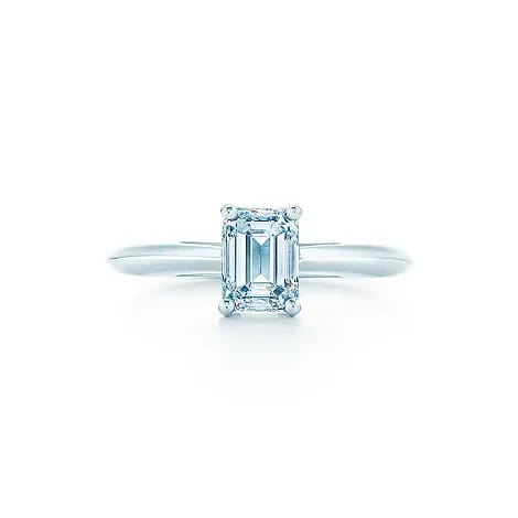 B - Emerald Image from SHEfinds