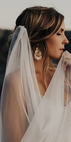 Bun With Veil