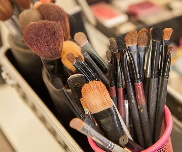 makeup brushes