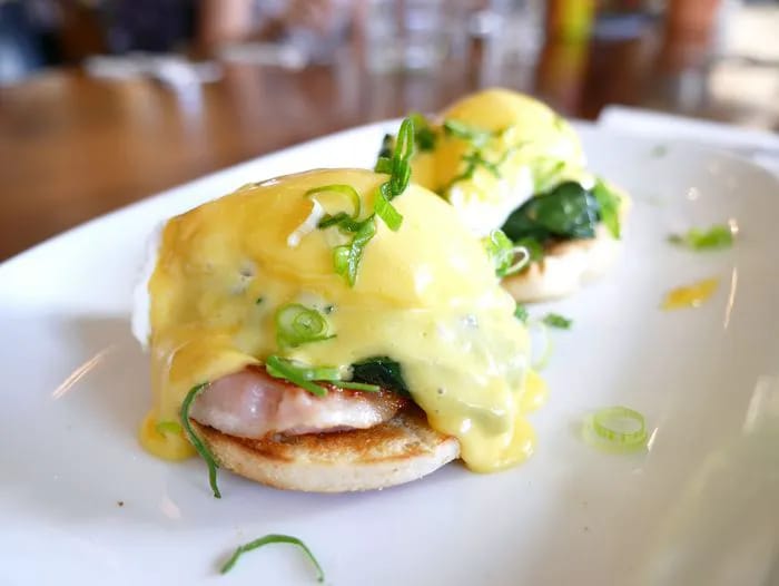 Eggs Benedict worst brunch foods for weight loss