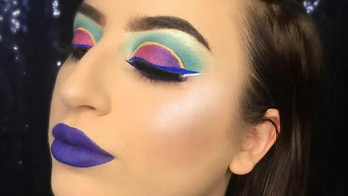"Taco Bell makeup inspired by brand"