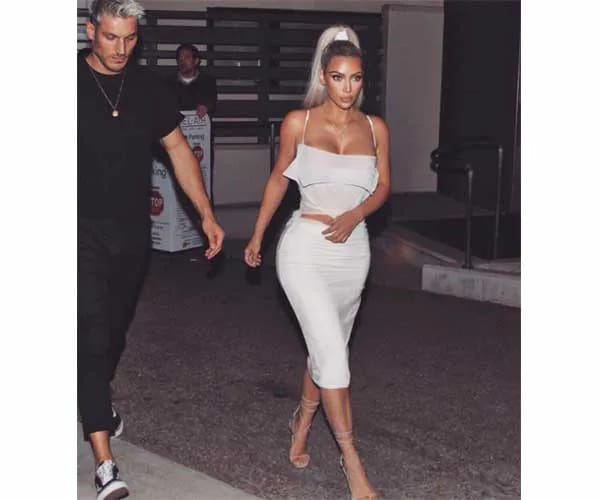 kim k cellulite 4