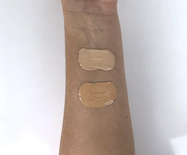 huda fauxfilter foundation shortbread 200b cheesecake 250b