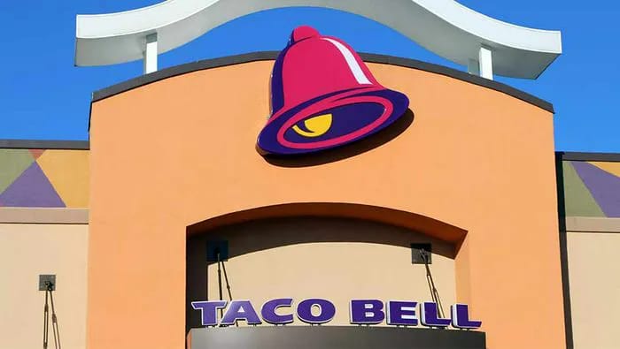 "Taco Bell restaurant"