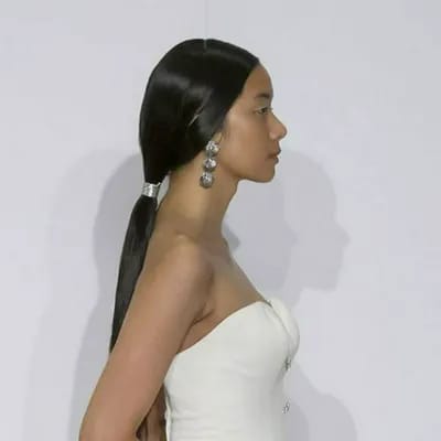 <h3>7. Low Ponytail</h3> Low Ponytail