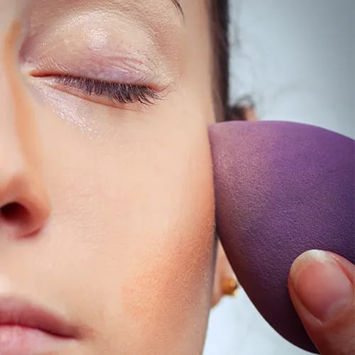 <h2>How To Apply Tinted Moisturizer Flawlessly</h2> how to apply tinted moisturizer flawlessly