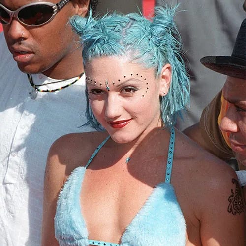 Gwen Stefani blue space buns