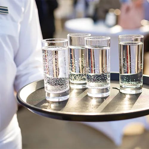 lemon water worst food order restaurant 2020