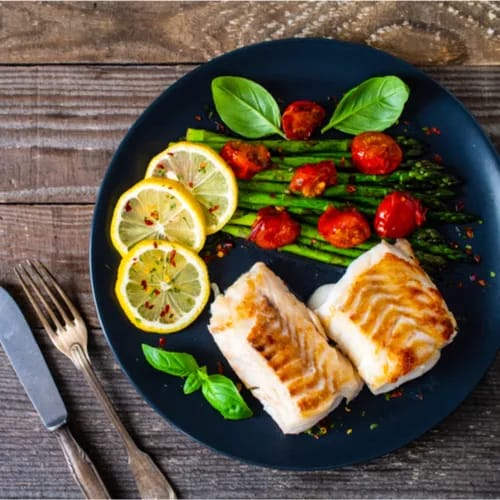 fish and asparagus dinner
