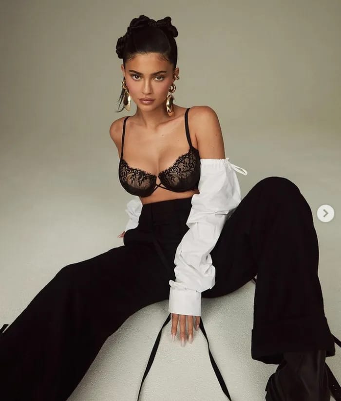kylie elle russia