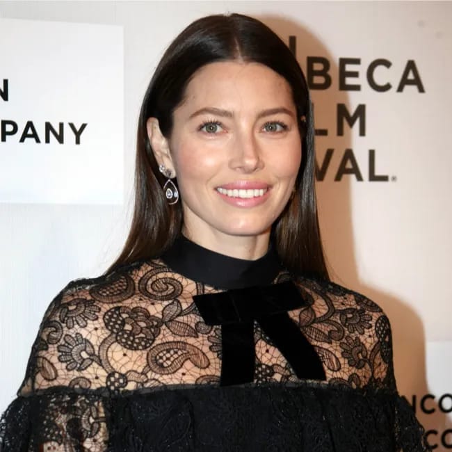 Jessica Biel attending a glamorous gala event.