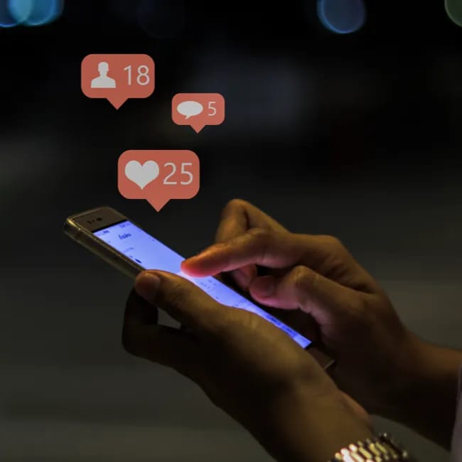 iphone social media hack