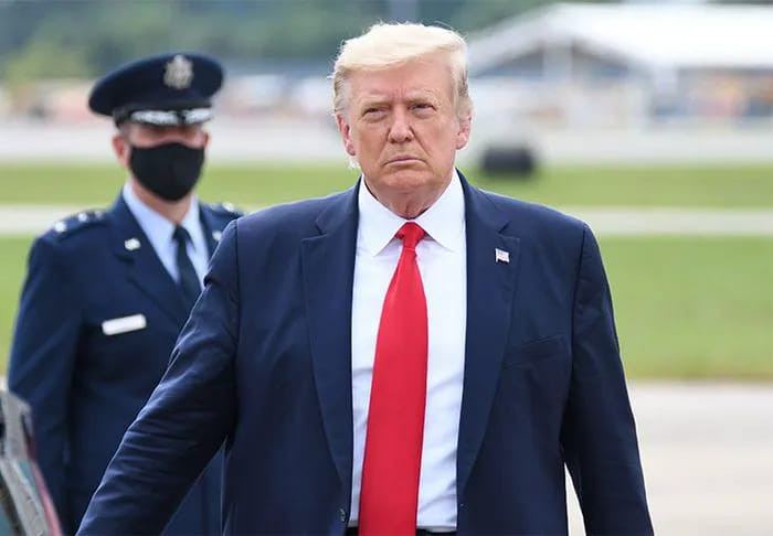 Donald Trump red tie
