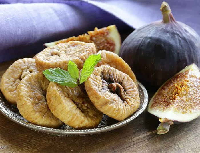 Dried figs