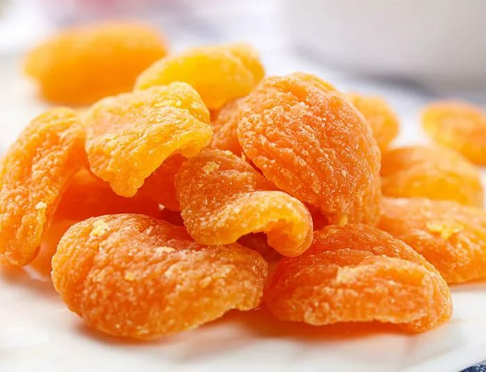 Dried peaches